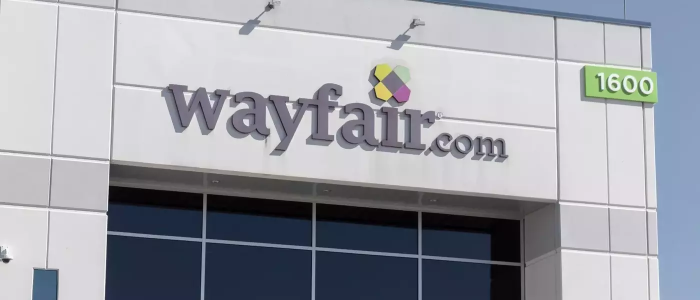Wayfair's Strategic Shift: Omni-Channel Expansion and Financial Performance Concerns