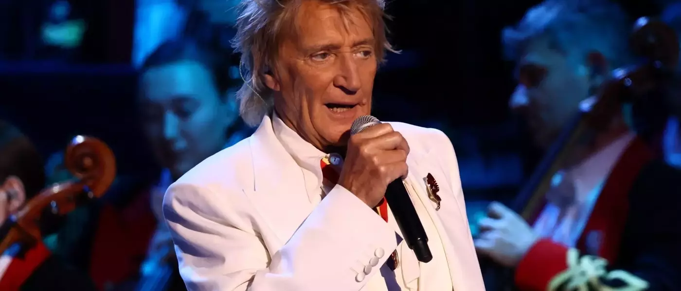 Rod Stewart Postpones Farewell Tour Dates Following Heart Procedure