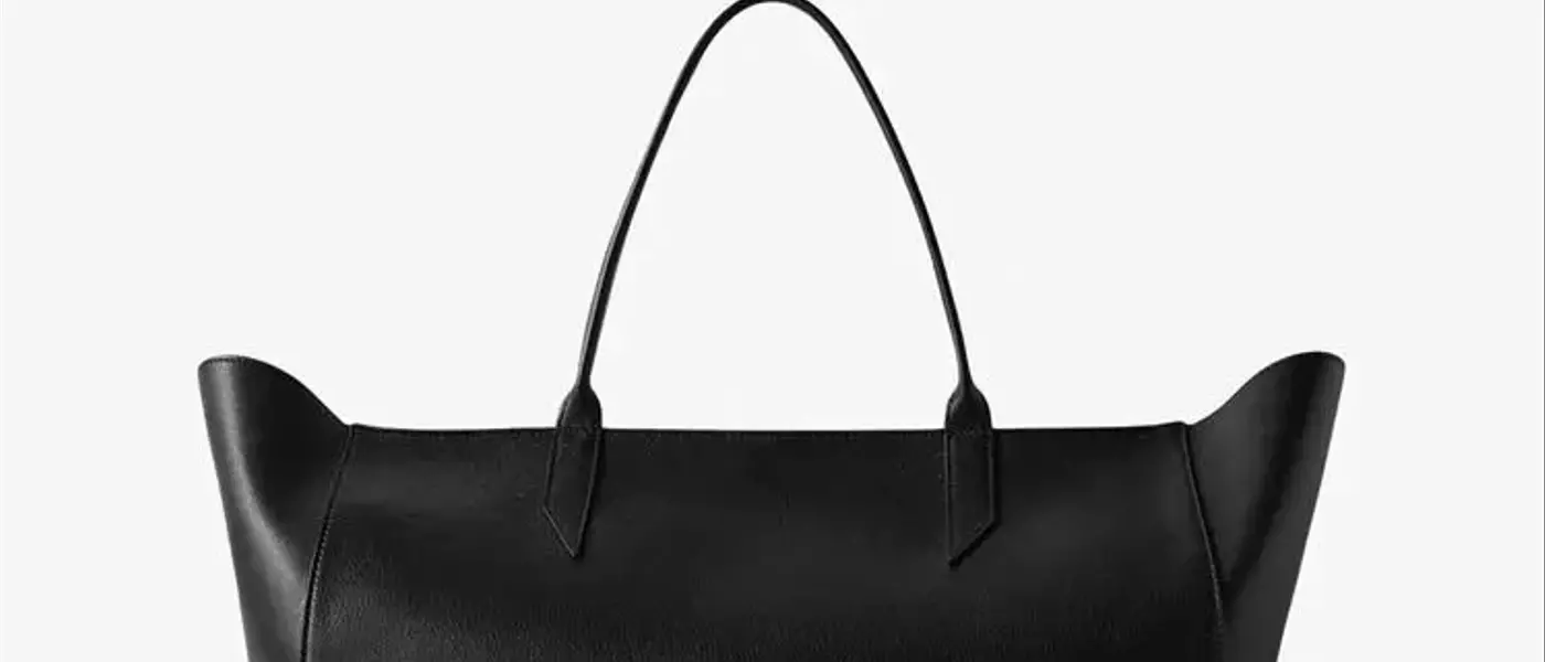 The Ultimate Guide to Travel Totes for Every Journey