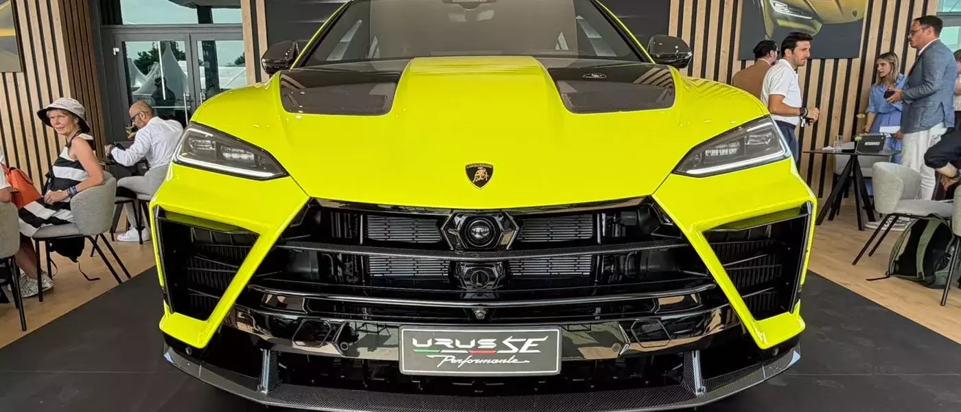 Lamborghini's New Urus Performante Prioritizes Practicality Over Extreme Weight Reduction