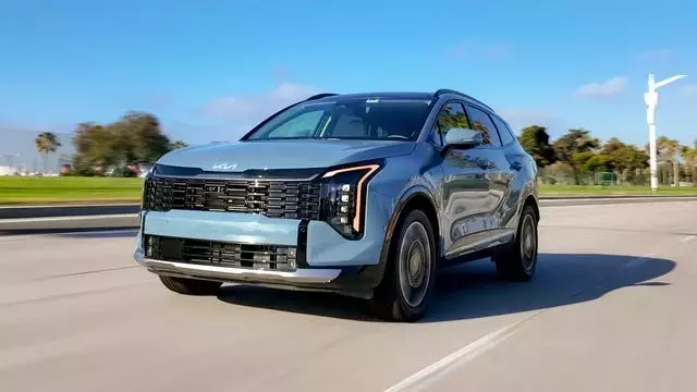 2026 Kia Sportage Hybrid: Enhancements and Compromises