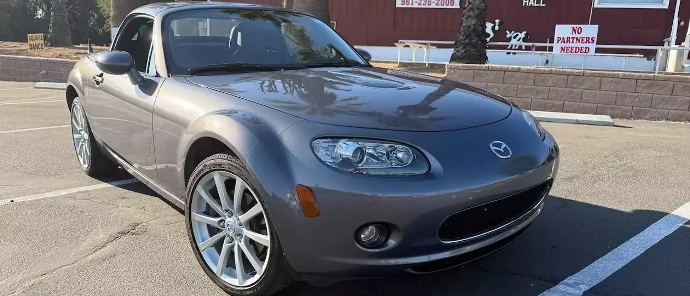 2007 Mazda MX-5 Miata MT: A Grand Touring Roadster with Modern Upgrades