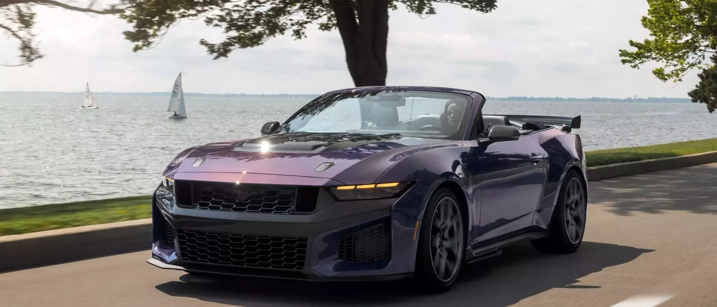 Unveiling the 2027 Ford Mustang Dark Horse SC Convertible