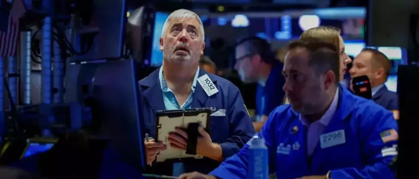 Oil Prices Surge as Global Stocks Decline Amid Geopolitical Tensions