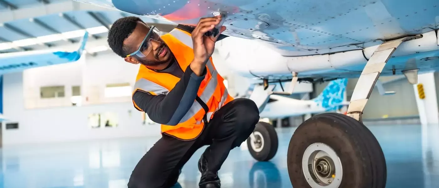 Sky Harbour Group Faces Investment Scrutiny Amidst Growth