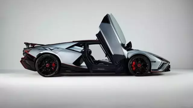 2027 Lamborghini Revuelto SV: Track-Focused Hybrid Supercar Revealed