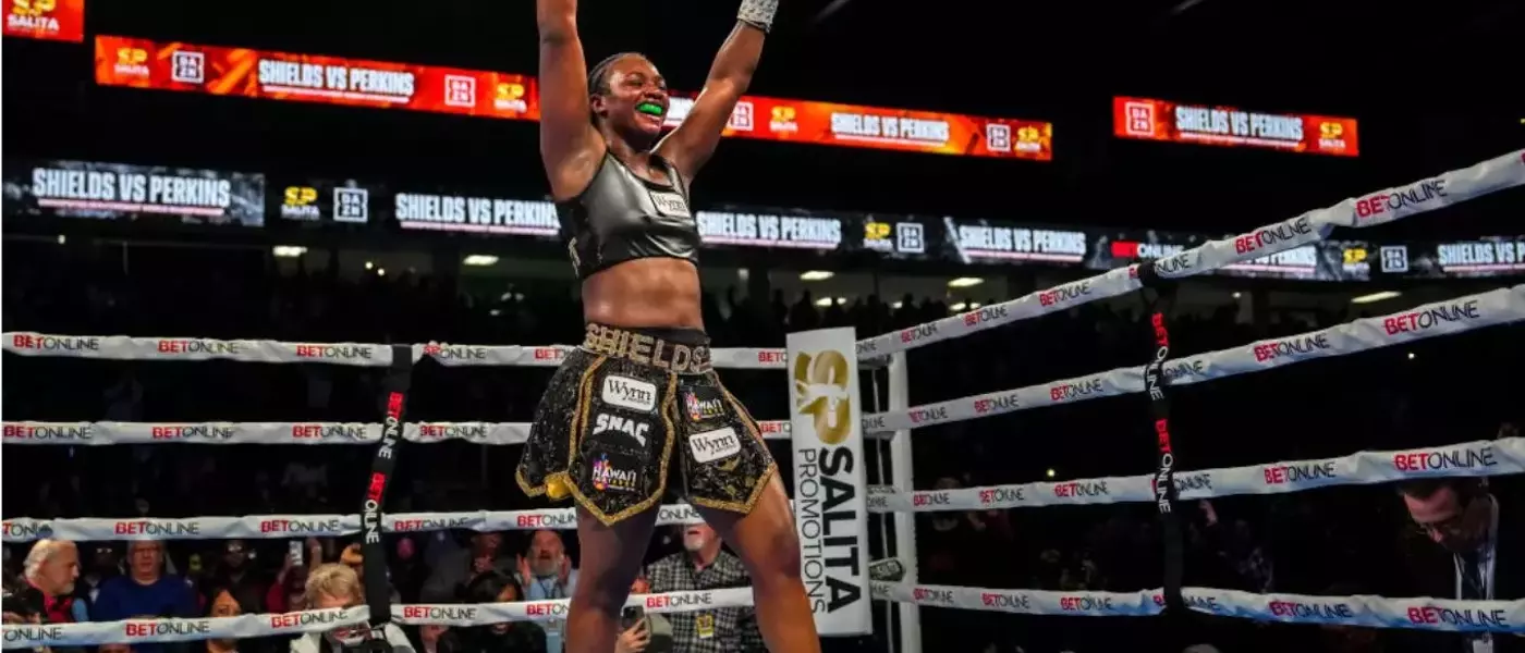 Claressa Shields vs. Kaye Scott: A Middleweight Championship Showdown