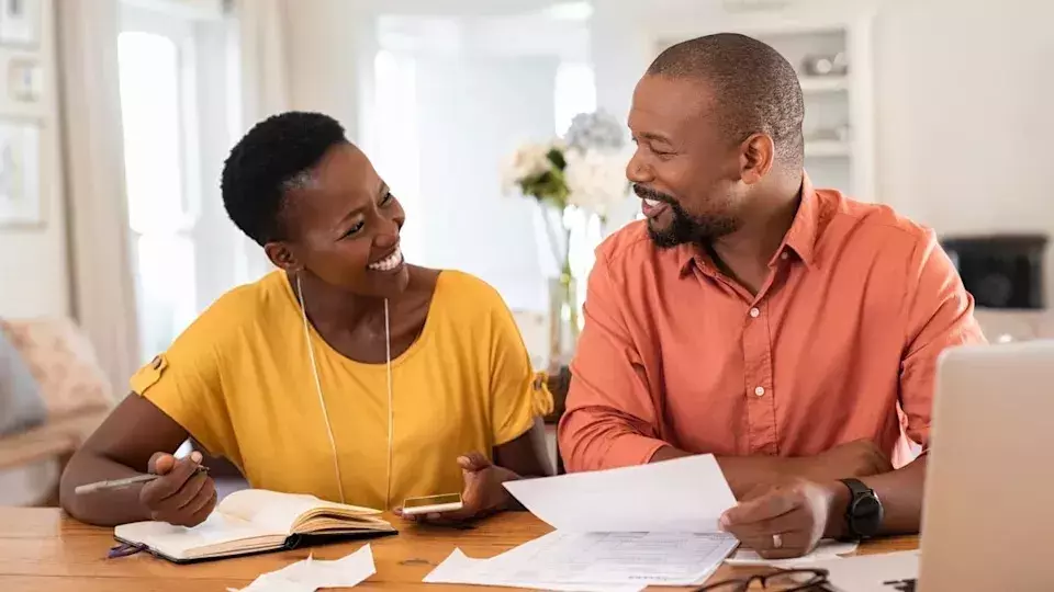 Strategic 401(k) to Roth IRA Conversion: A Six-Figure Tax Saving Opportunity Before Age 65