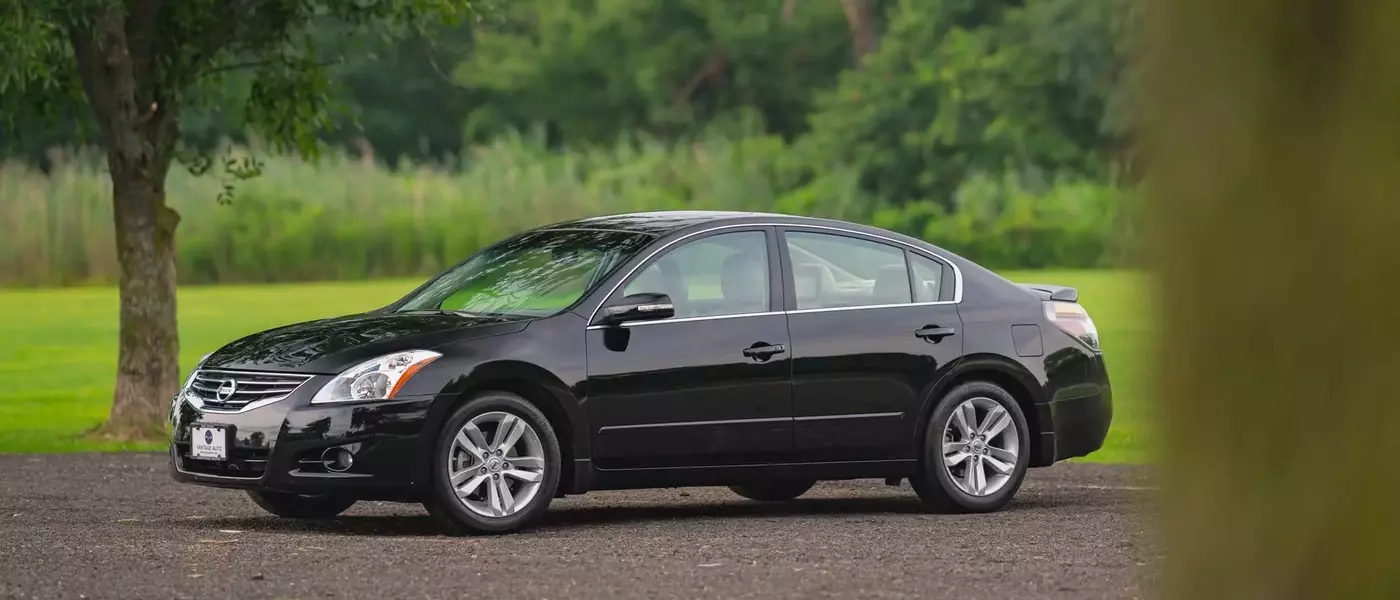 Rare 2012 Nissan Altima 3.5 SR with Low Mileage Hits the Market