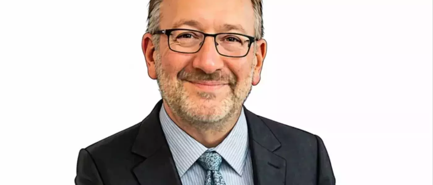 Seth Klarman's Investment Strategy: A Deep Dive into Genuine Parts Company (GPC)