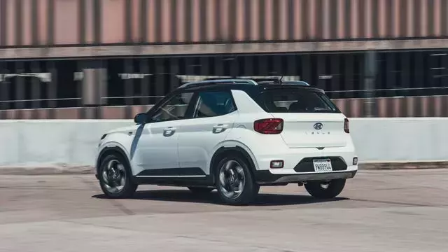 2026 Hyundai Venue SEL: A Practical Choice for Young Drivers
