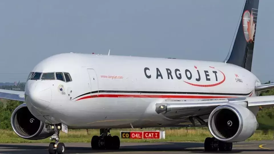 Cargojet Transfers Pilot Wage Increase to Customers