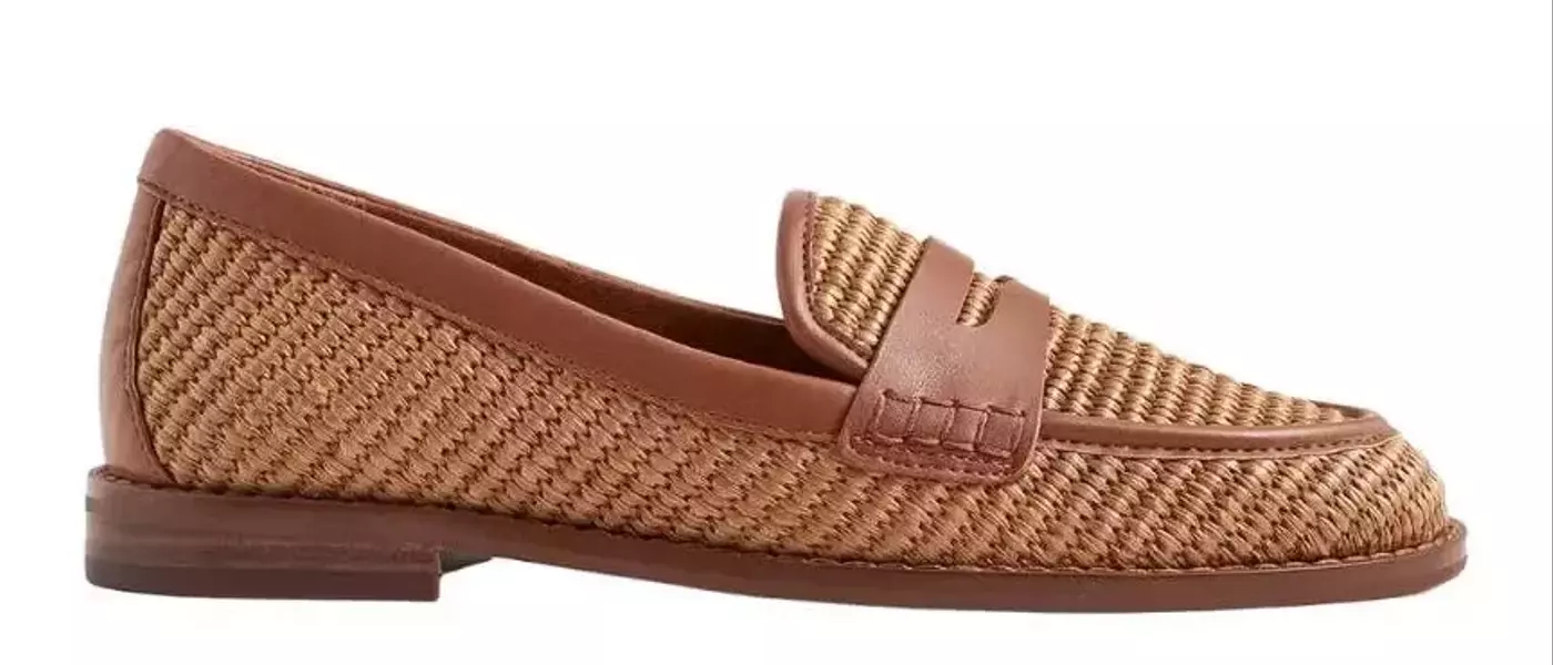 Embrace the Autumn Season with Stylish Woven Loafers