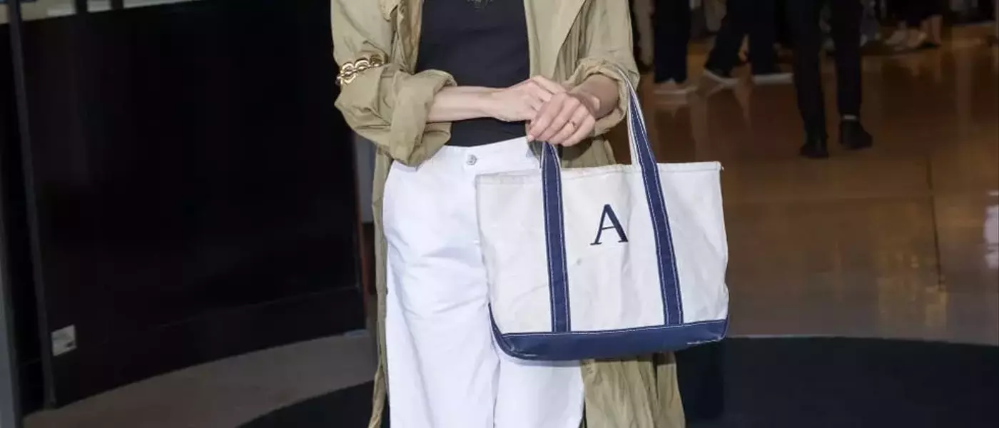 Alexa Chung's Timeless Fall Style: A Guide to Effortless Chic