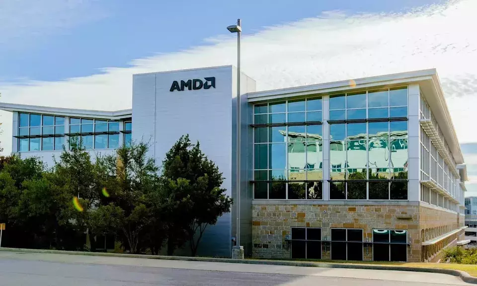 Analyzing AMD's Stock Performance: Triple Growth Amidst Market Fluctuations