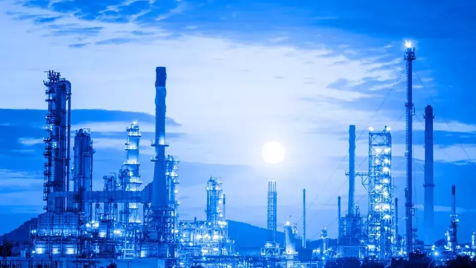 ExxonMobil Pursues Acquisition of Shell's U.S. Chemicals Division