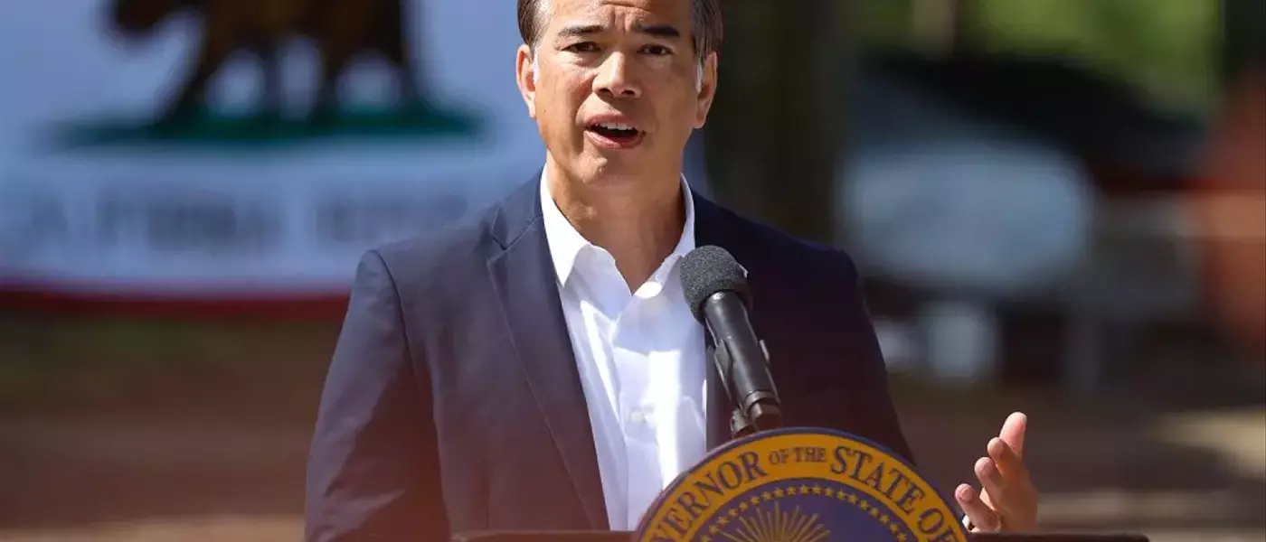 Iowa AG to Challenge California in Supreme Court Over Entertainment Merger