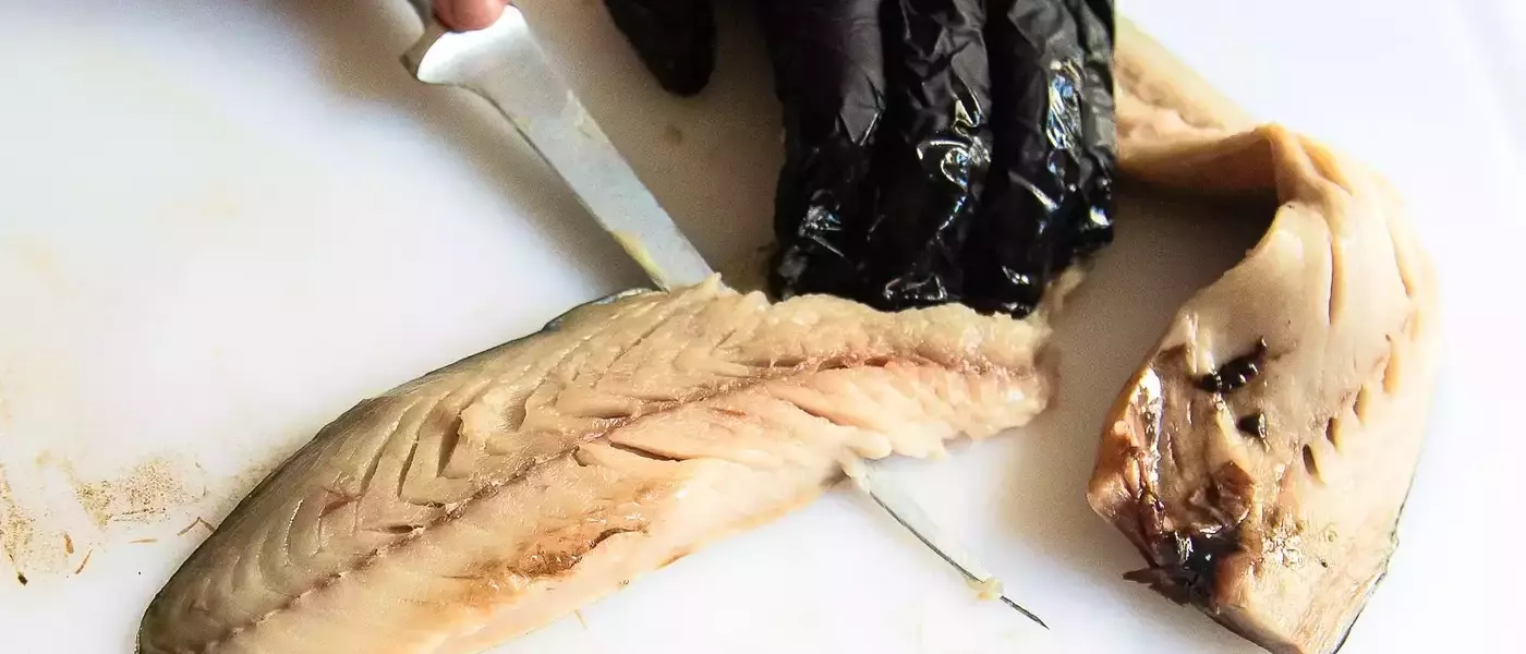 Mastering Fish Filleting: A Comprehensive Guide to the Best Knives