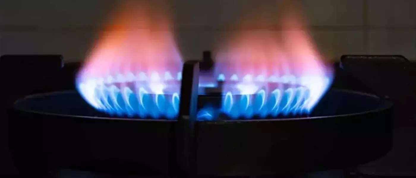 Natural Gas Prices Decline Alongside Crude Oil Amidst Market Fluctuations