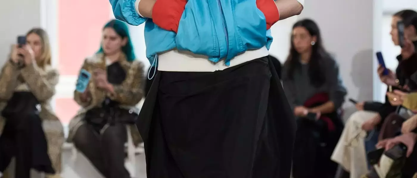 Embrace the Autumn Chill: The Rise of the Vibrant Windbreaker