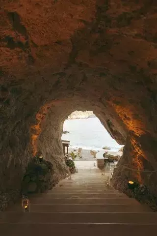 Divya Lagisetti & Holden Prosser's Enchanting Sicilian Wedding: A Fusion of Cultures and Love