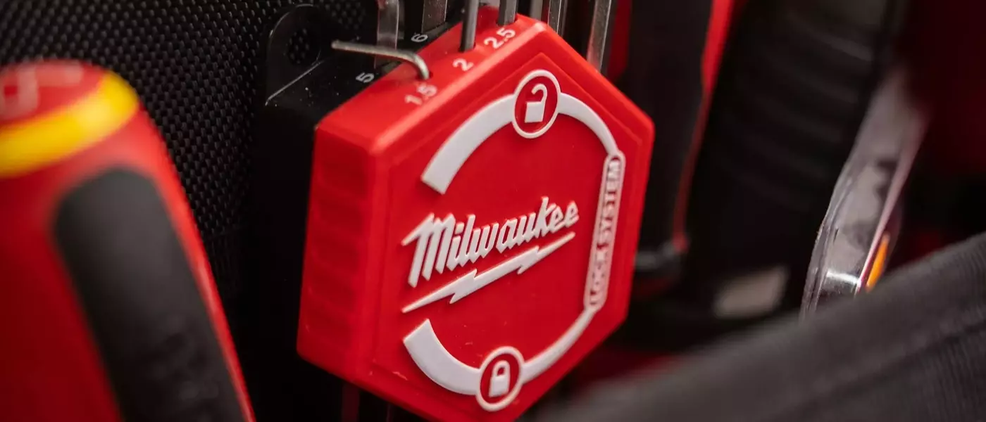 Milwaukee's Rapid Charger: Powering Up Your Projects with Speed and Efficiency