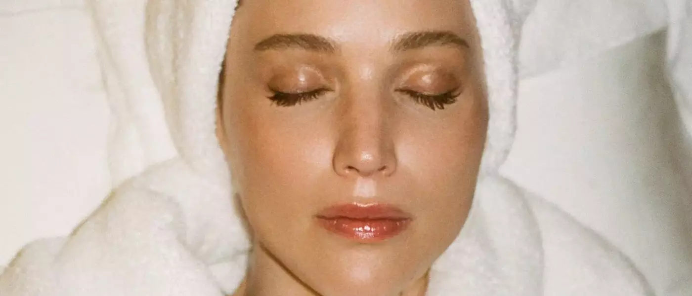 Jennifer Lawrence's Candid Beauty Revelations at the Dior Spa in Venice
