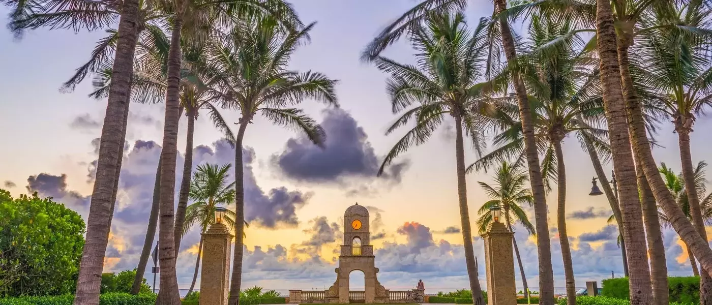 A Connoisseur's Guide to Palm Beach: Hotels, Cuisine, and Cultural Delights