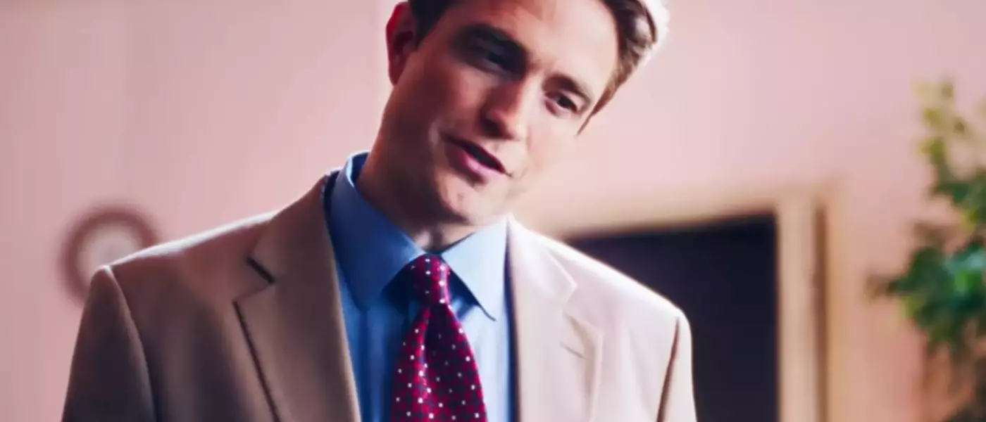 Critics Laud Robert Pattinson's Portrayal of Chris Hansen in 'Primetime'