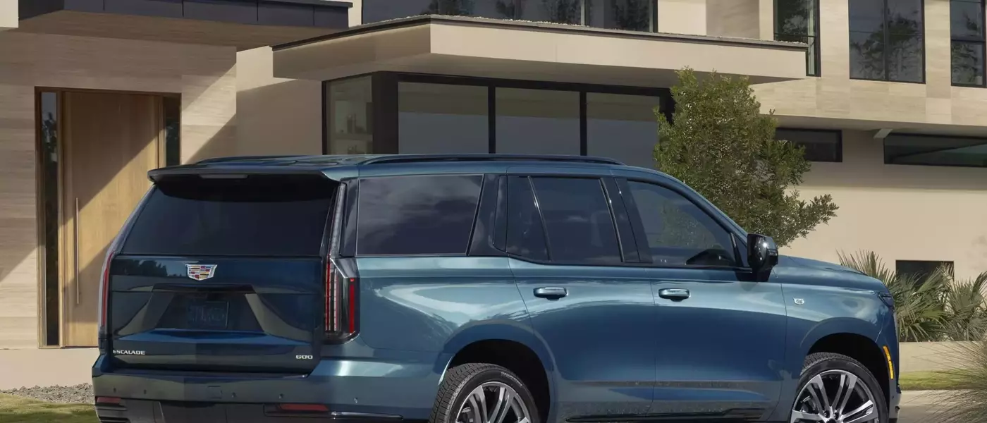 Software Glitch Disables Cadillac Escalade Heated Seats in High Temperatures