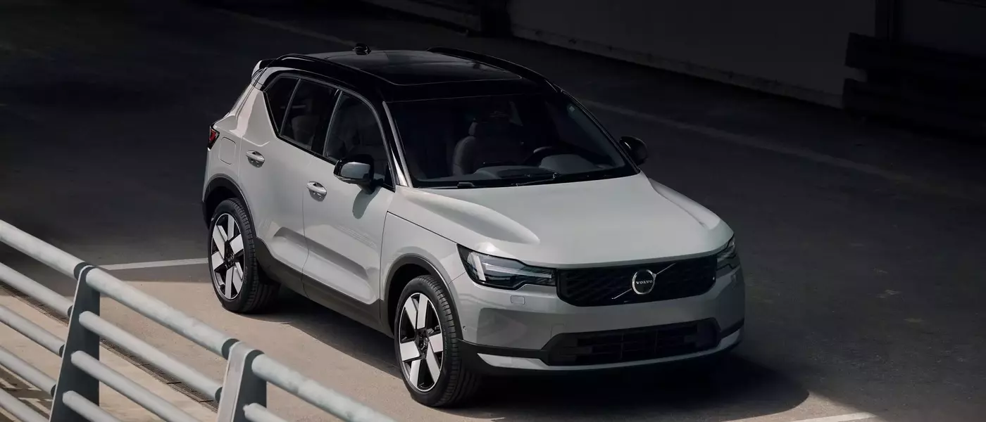 Unveiling the Refreshed 2028 Volvo XC40: A Design and Performance Evolution