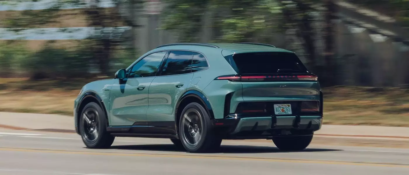 The 2027 Porsche Cayenne Turbo Electric: A Supercar in SUV Form