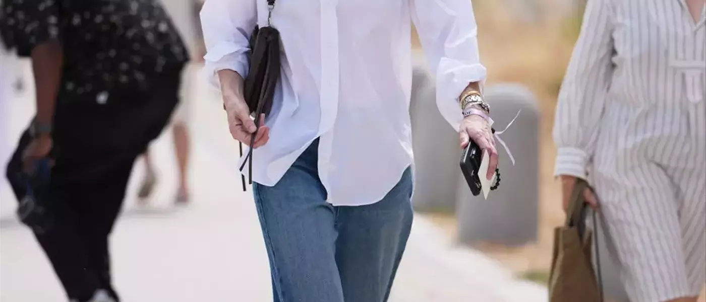The French Girl's Essential Wardrobe: Curating Timeless Style