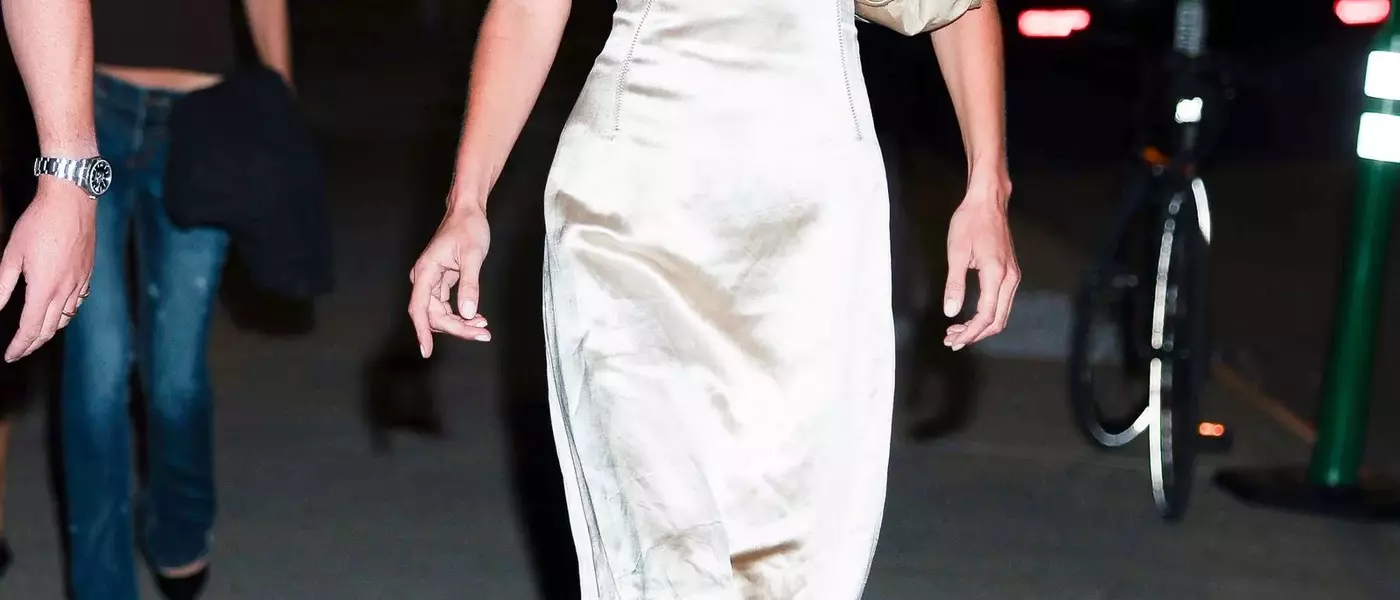 Bella Hadid's Triumphant Return to New York Fashion Scene with Archival Style