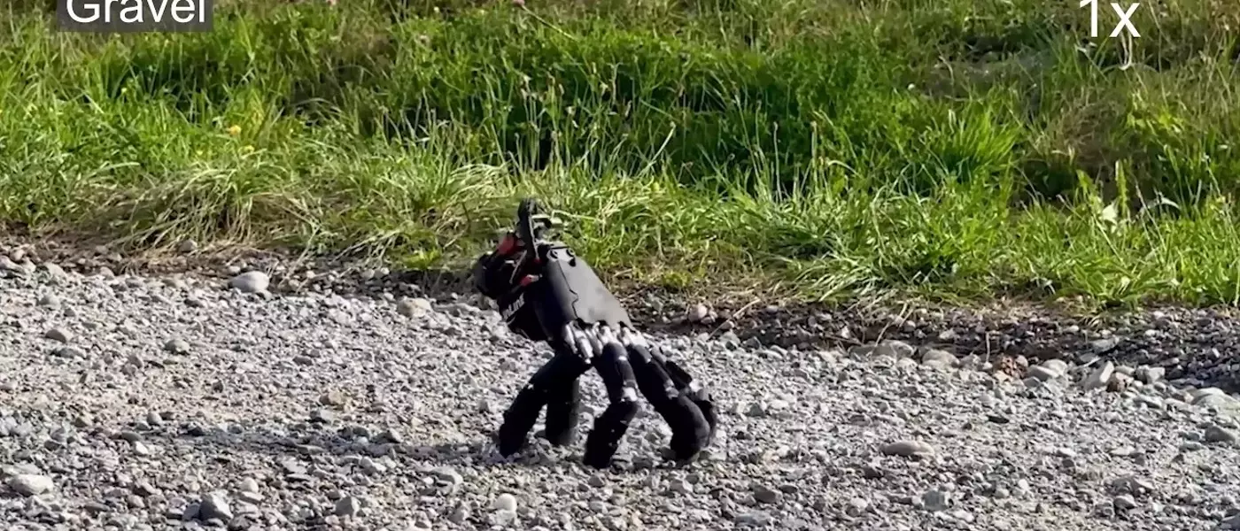 Autonomous Robotic Hand Mimics 'Thing' from Addams Family