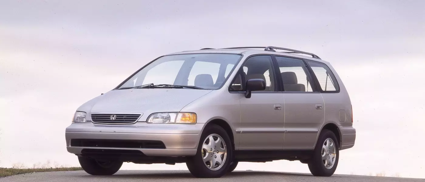 The Enduring Spirit of the 1995 Honda Odyssey EX
