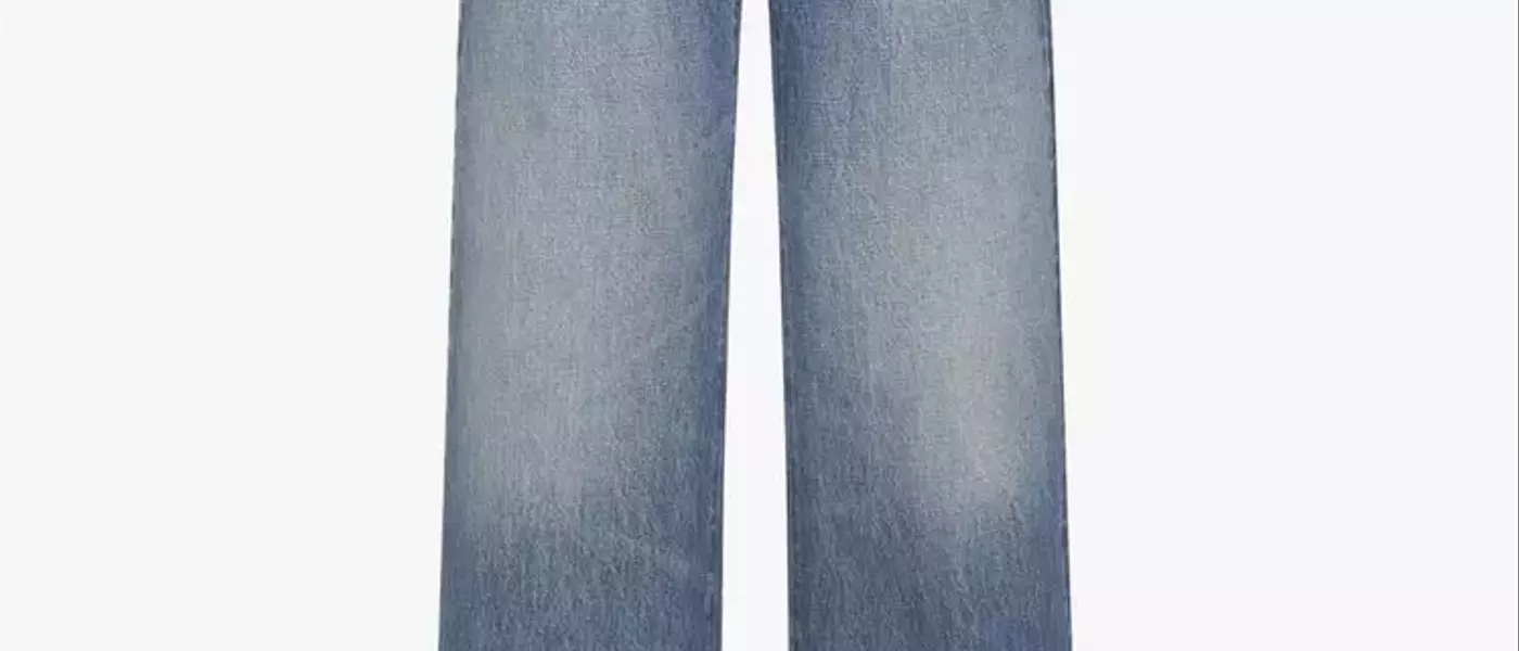 The Ultimate Guide to Finding the Perfect Jeans for Tall Women