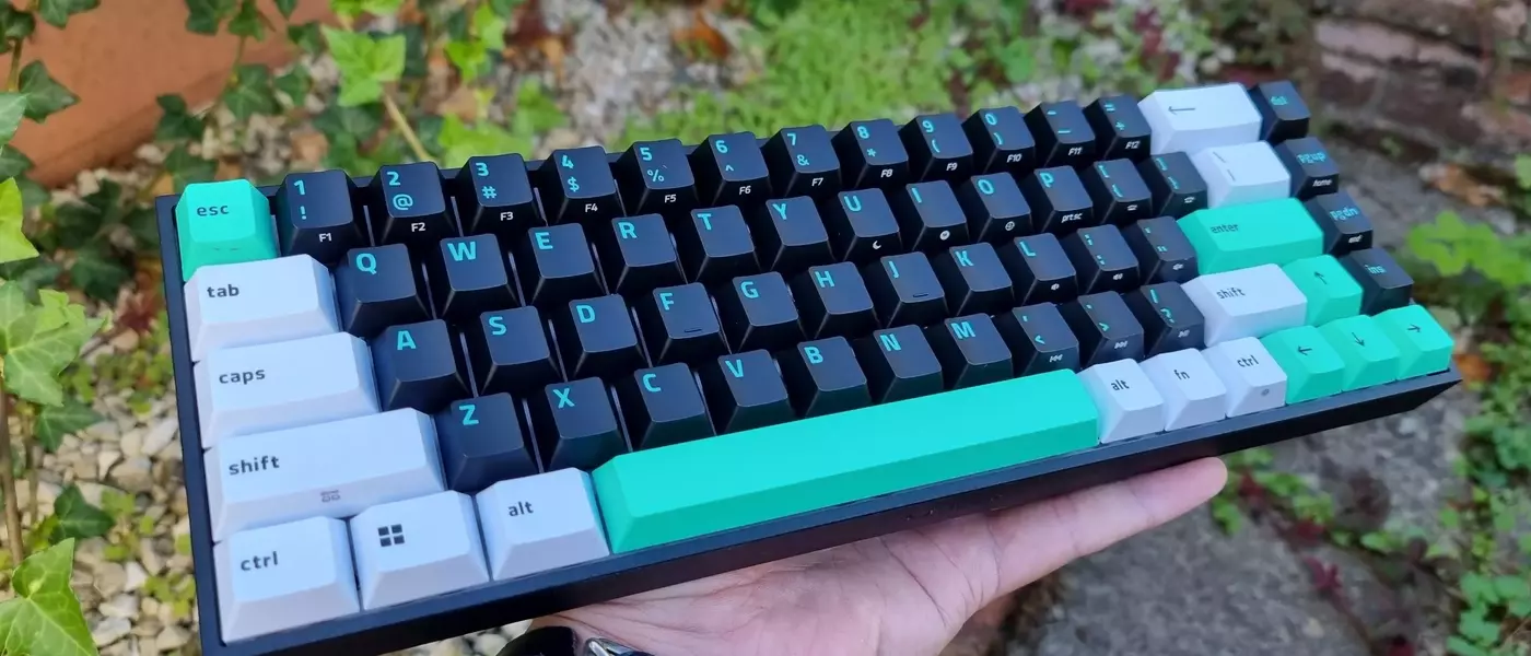 Razer Reclusa X Mini 65% Review: A Compact Keyboard That Exceeds Expectations
