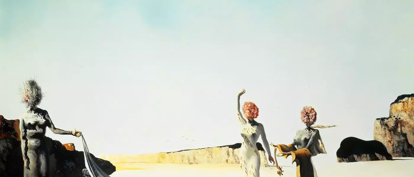 Dalí and Fashion: A Surreal Exploration of Style