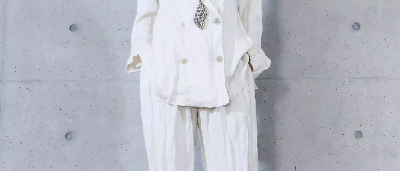 Emporio Armani's Spring 2027 Collection: A Reflection on Time and Succession