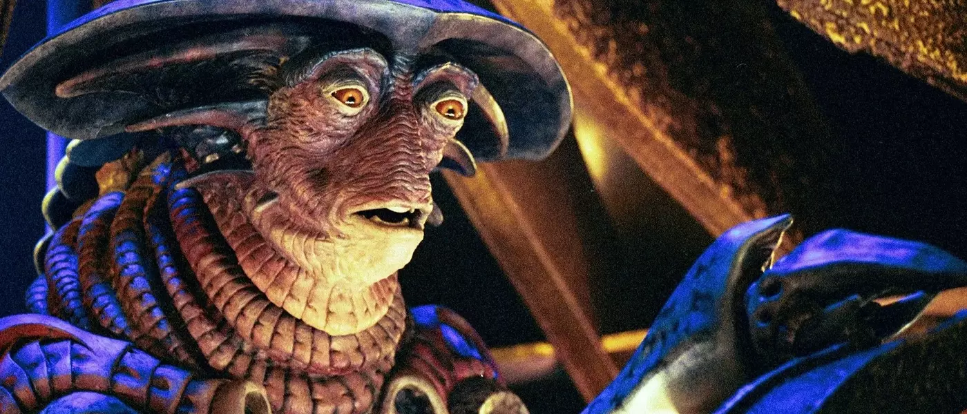 Farscape: A Sci-Fi Cult Classic Deserving of Renewed Attention