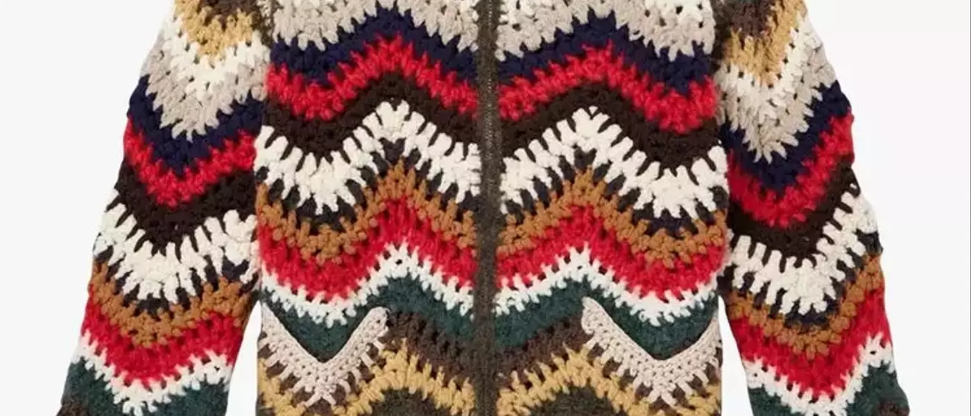 Essential Sweater Styles for the Autumn Season