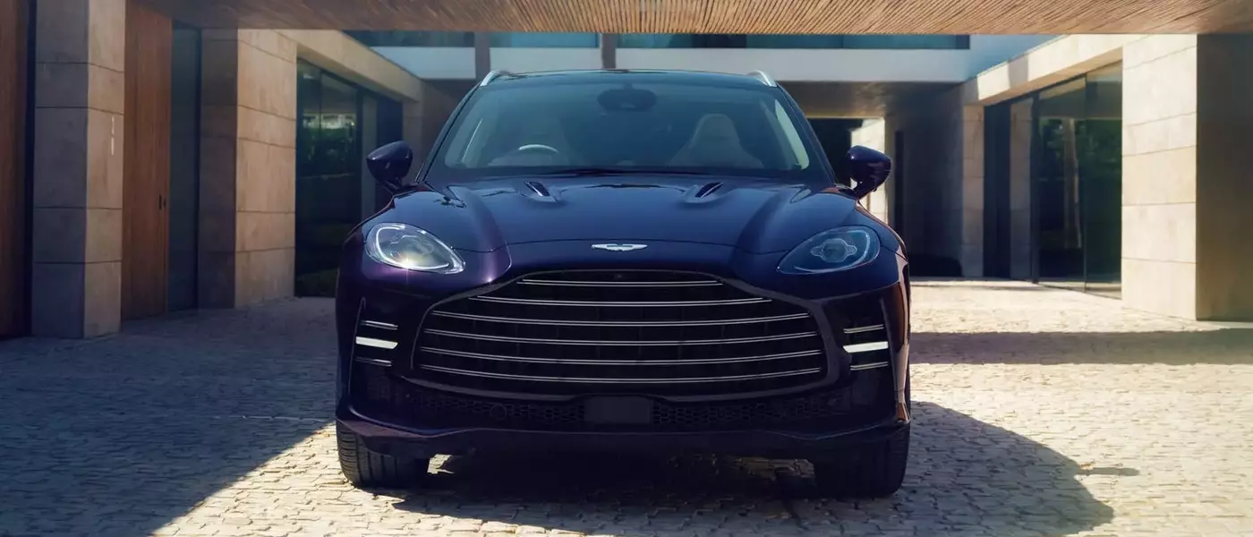 2027 Aston Martin DBX GT Revealed