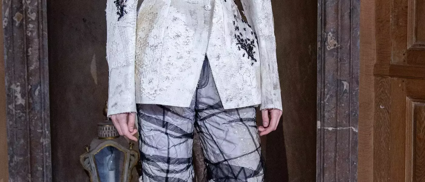 Caroline Hu's Spring 2027 Collection: A Fairy Tale for a Fractured World