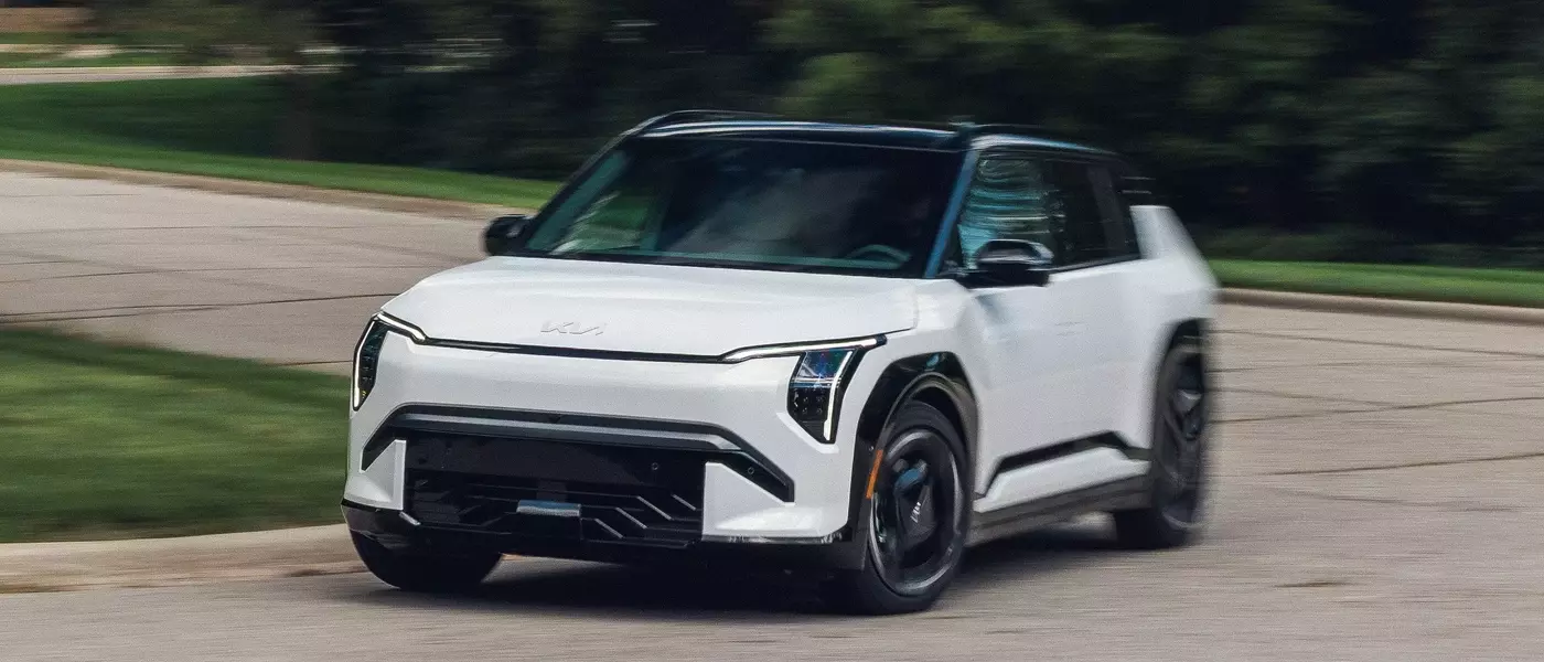 2027 Kia EV3 GT-Line AWD: A Premium Electric Compact with Surprising Performance