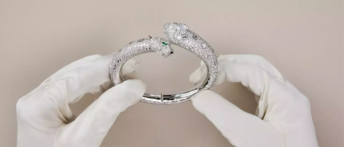 Cartier's Animal Kingdom: A Century of Exquisite Jewelry