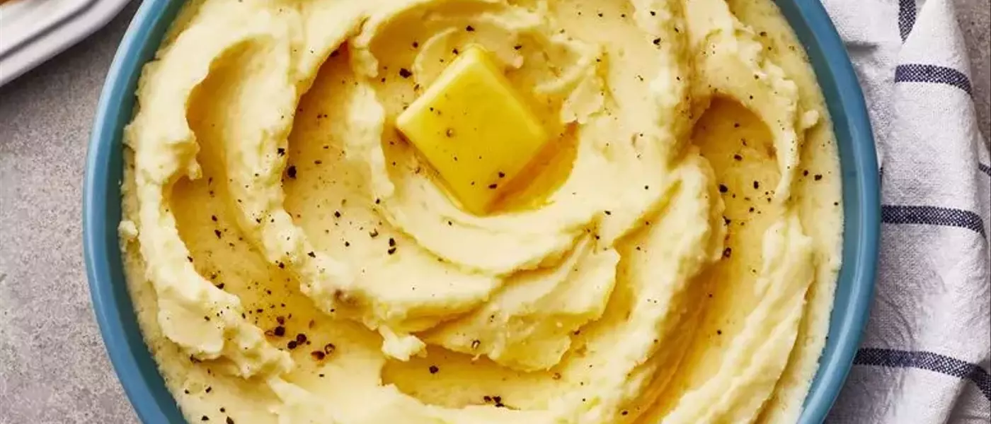 Crafting the Ultimate Creamy Mashed Potatoes: A Culinary Guide