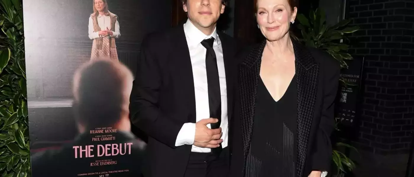 Jesse Eisenberg Praises Julianne Moore's 'Perfect Performance' in 'The Debut' at NYFF
