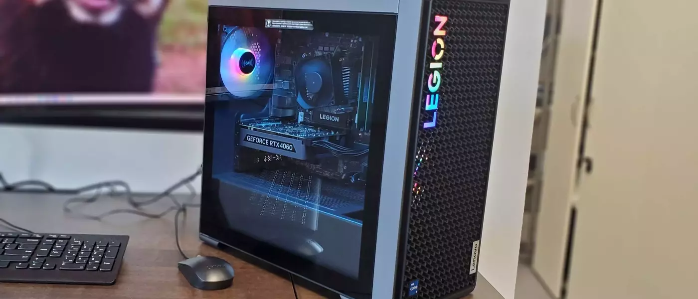 Global PC Shipments Plummet Over 20% Amidst Economic Headwinds