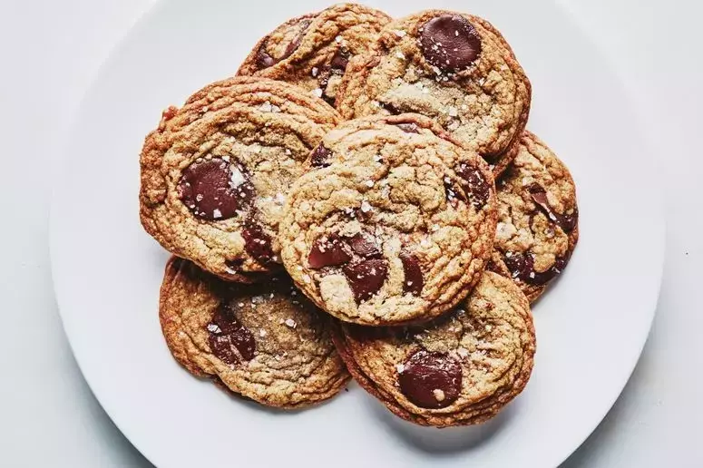 The Ultimate Guide to Crafting Perfect Chocolate Chip Cookies